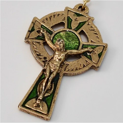 St. Patrick Gold Plated Rosary - Image 3